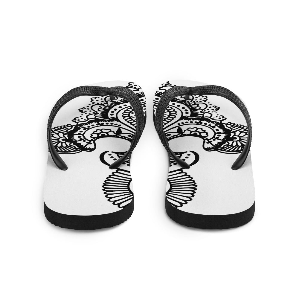 Fleur de lis print Flip-Flops